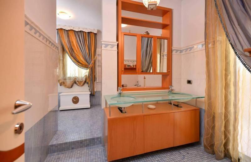 B&B Guarini Casamassima Bagian luar foto